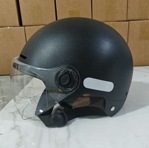 Nouvelle Arrivée Casque <span class=keywords><strong>Moto</strong></span> Demi-Face à Double Visière Coque ABS Casque Toutes Saisons pour Motocyclette - Product Image 1