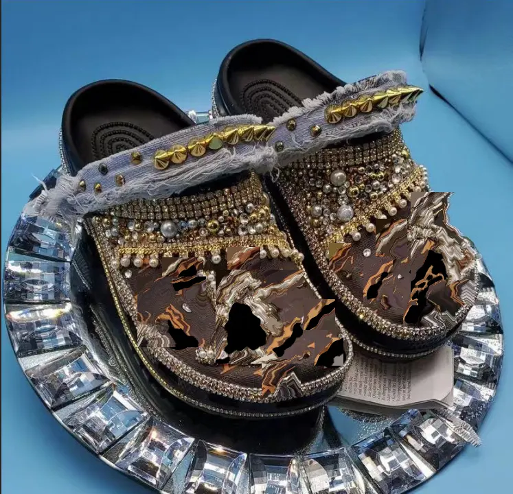Bling luxury Woman Glass Shoe Rhinestone Shoes Charming Upper Crystal Gem Shoes Clog Crystal Glitter