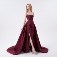 Robe de soirée élégante bordeaux sans bretelles avec corsage corset, appliques florales 3D, fente haute, en satin, pour bal de promo, pour femme 2026