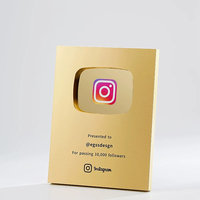 Plaque personnalisée créative pour bouton de lecture YouTube, boucliers métalliques Shopify, trophée à effet miroir pour la reconnaissance des anniversaires d'entreprise