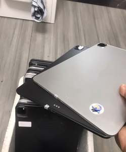 Tableta Usada Original Desbloqueada de Grado A+ 90% Nueva de 2020 para <span class=keywords><strong>iPad</strong></span> Pro 2020 de 12.9 Pulgadas - Product Image 4