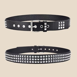 <span class=keywords><strong>Ceinture</strong></span> <span class=keywords><strong>en</strong></span> cuir PU noir classique pour femmes <span class=keywords><strong>en</strong></span> gros, style punk, avec rivets à <span class=keywords><strong>perles</strong></span> carrées, style Y2K, largeur 3,8 cm, boucle <span class=keywords><strong>en</strong></span> alliage - Product Image 1