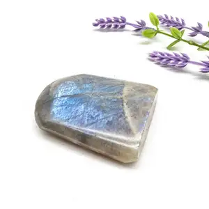 Wholesale Crystal Gemstone Rainbow Moonstone Free Form Polished Hand Polished Blue Flash Moonstone Flame For Decoration