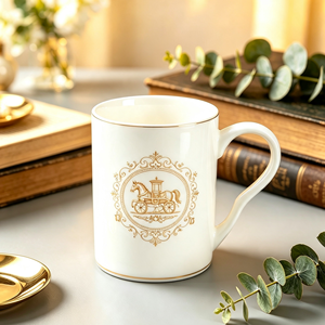 Ensemble de 2 tasses à café en porcelaine fine, motif calèche vintage de luxe, bord doré, pour cadeau d'affaires, de mariage ou de fête - Product Image 4