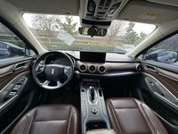 Mobil Bekas WEY VV6 2018 2019 SUV LHD Otomatis - 2.0T Bensin - Kondisi Asli Harga Grosir
