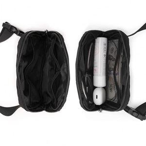 Riñonera Deportiva Pequeña de Nailon Impermeable con Logotipo Personalizado, para Teléfono Móvil, con Correa para la Cintura - Product Image 4
