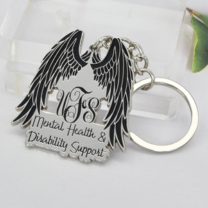 Nhà Máy Giá Tùy Chỉnh Thiết Kế Logo Kim Loại Keyring Hồng Khóa Trái Tim Phim Hoạt Hình Phim Hoạt Hình Lớp Phủ Men Móc Khóa - Product Image 6