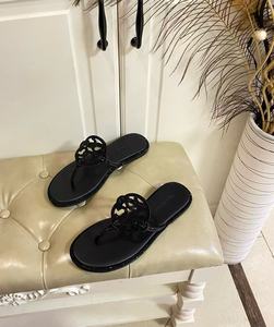 Sandalias de Verano 2026 para Mujer con Pedrería Brillante, Chanclas de Cristal, Pantuflas de Diseño de Moda al por Mayor - Product Image 2