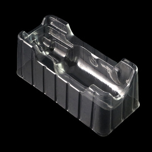 Custom vacuum blister cosmetic packaging inserts into plastic trays