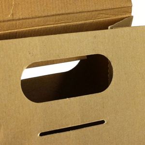 Cajas de papel de regalo para botellas de vino corrugadas al por mayor, 2 cajas de envío portátiles para whisky con asa de troquelado para <span class=keywords><strong>vodka</strong></span> y Tequila - Product Image 5