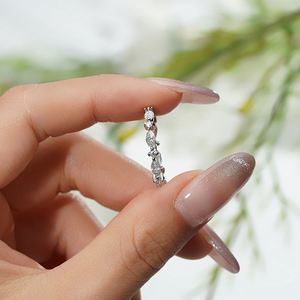 Anillo de Moissanita con Corte Marquesa, Chapado en Rodio, Plata de Ley, Anillo de Moissanita, Anillo de Diamante de Moissanita, Plata de Ley 925 - Product Image 4