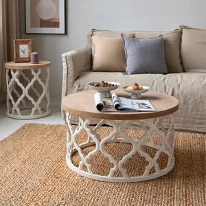 Furnitur Sofa Seni Modern Mewah Meja Kopi Mewah Desain Boho-chic Ramping Meja dan Kursi Kedai Kopi Kayu dan Besi
