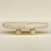 Table basse en marbre biologique forme galet Dream Home, plateau épais en dalle massive, deux bases basses, pour salon