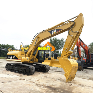Excavatrice Caterpillar 320CL d'occasion, modèle 2018, godet de 1,2 m, moteur de 103 kW, certifiée CE EPA, poids en ordre de marche de 20,8 tonnes - Product Image 2