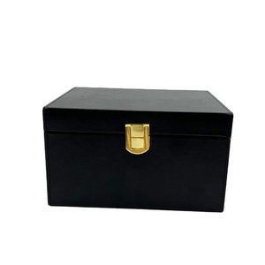 Offre Spéciale Faraday Porte-clés Protecteur Boîte <span class=keywords><strong>Anti</strong></span>-Vol de Blocage de Signal Boîte de Protection Pour <span class=keywords><strong>Clé</strong></span> de <span class=keywords><strong>voiture</strong></span> 8 pack <span class=keywords><strong>RFID</strong></span> Blocage de Signal de Boîte - Product Image 1