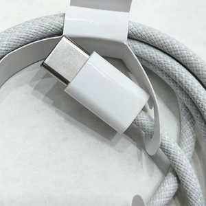 Magnífico Cable TPE Trenzado Tipo-C de Carga Rápida de 1M 2M 240W 60W 3A para iPhone 17/16 Pro Max/15 - Product Image 6