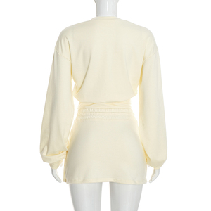 Viviblook D26ST274 Ensemble Automne Femme Col Rond Manches Longues Sweat-shirt et Mini-jupe à Cordon Ensemble Décontracté Deux Pièces - Product Image 5