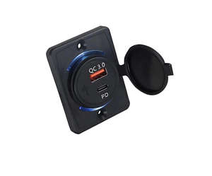 Adaptador de Carga Rápida para Coche con Voltímetro y Doble Puerto USB, Adaptador Seguro para Vehículos, Adaptador de Carga para Modificación de Vehículos 12-24V Tipo-C + - Product Image 1