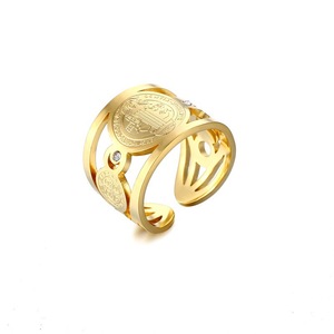 Bague en zircon massif plaqué or Offres Spéciales Bague exorciste catholique de luxe en acier inoxydable pour mon fils - Product Image 2