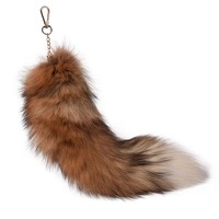 Vente en gros de grande queue de renard noir en cristal de 40 cm Porte-clés queue en fourrure de renard véritable de Chine