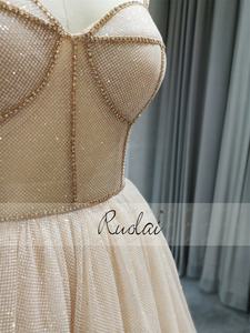 RuolaiLWC6675セクシーなウエディング恋人スパゲッティストラップAラインパーティーガウンレースシャイニングロングイブニングドレス - Product Image 4