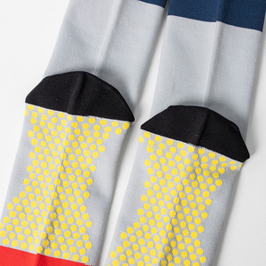 Hoge Aangepaste Heren Kwart Sportfabrikant Mode Effen Kleur Compressie Atletische Eigen Logo Casual Crew Fietsen - Product Image 5