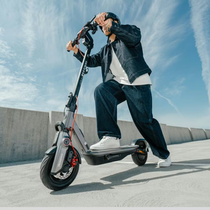 Trottinette électrique haute performance à moteur sans balais, charge rapide 6H, 3 modes de vitesse, autonomie de 55 km, vitesse de 32 km/h, contrôle par application, pliable, étanche - Product Image 5