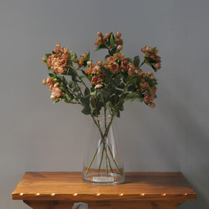 AR-251 Evelyn Rose multi-têtes Rose tissu de soie artificielle Rose fleur pour la photographie d'art - Product Image 2