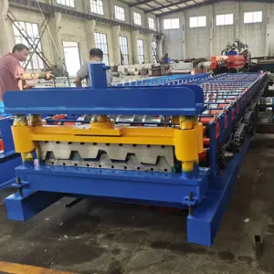 Fornecedor da China Máquina formadora de rolos para telhados de chapas de ferro corrugado para telha de porta e rolos de telha vitrificada para venda