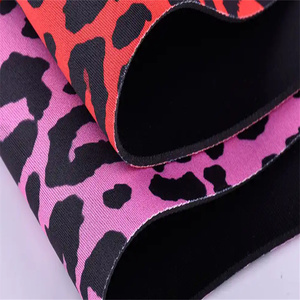 Tela de nailon de poliéster de neopreno SBR negra estampada para traje de <span class=keywords><strong>buzo</strong></span> Tela elástica Jacquard a cuadros compuesta de tres capas SBR - Product Image 5