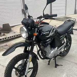 Yamaha YBR <span class=keywords><strong>125</strong></span>. Peinture d'origine, style tout-terrain, frein à disque avant, démarrage électrique et manuel, moteur silencieux et puissant. - Product Image 5