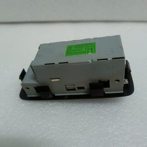 Commutateur de télécommande radio pour excavatrice Hyundai 21N8-21050 pour les modèles 215-7 225-7 305-7 455-7 - Product Image 3