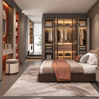 Armoire murale complète de luxe italienne sur mesure avec coiffeuse intégrée, placard de chambre à coucher, porte en panneau de particules et éclairage d'ambiance LED