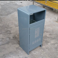Poubelle extérieure en acier inoxydable Poubelles extérieures commerciales Poubelle extérieure étanche à l'eau Poubelle de parc pour la communauté Poubelle en métal