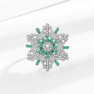 Anillo de Copo de Nieve de Lujo en Oferta, Anillo Giratorio, Joyería de Diseño Original y Moderno, Anillo de Joyería Interesante - Product Image 2