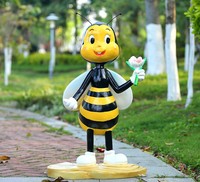 Sculpture d'abeille mignonne en fibre de verre, grande taille, artisanale, pour la décoration de rue, statue d'art de rue, attire le public