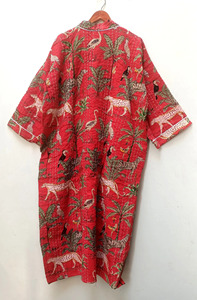Kimono en coton à imprimé floral, col en V, broderie à la main, manches 3/4, réversible et imperméable, ceinture à nouer à la taille et deux poches avant - Product Image 2