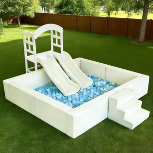 บ่อบอลนาปัก ขนาด 4 ฟุต 5 ฟุต 7 ฟุต 9 ฟุต สีขาว ทำจากวัสดุโฟม กันน้ำ ทำความสะอาดง่าย ใช้ได้ทั้งในร่มและกลางแจ้ง เหมาะสำหรับเด็กเล่นในโรงเรียน นุ่มนวล พร้อมสไลเดอร์ - Product Image 1
