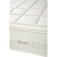 Matelas de luxe au design moderne, 470 ressorts par m², système de ressorts ensachés multi-air, couches 100 % naturelles en viscose, coton et laine