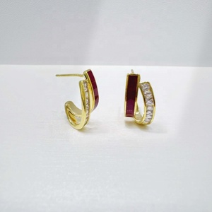 ต่างหูแฟชั่นฮิปฮอปเงินแท้ 925 ชุบทอง 18k สีเหลือง สีแดง แบบเคลือบ สำหรับผู้หญิง สไตล์เกาหลี เหมาะสำหรับงานแต่งงาน ฤดูร้อน - Product Image 4