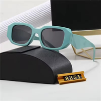 Lunettes de soleil PC de marque de luxe, prix d'usine, vente en gros, montures rectangulaires classiques noires petites pour hommes et femmes, anti-UV400