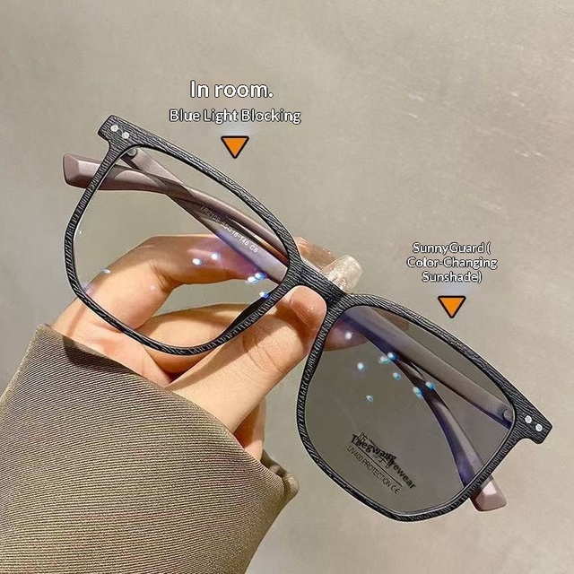 Fashionable Automatic Photochromic Classic square Frame Rivets Anti-blue Light Full-Frame Full-Rim Can Be Fitted Prescription
