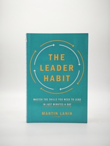 Libro Novedoso: The Leader Habit - Encuadernación Perfecta, Papel Offset, Tapa Blanda - Product Image 1