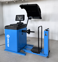 Équilibreuse de pneus de camion Boscar HG-530 à prix d'usine avec levage de roue, précision 1g, 110V/220V/380V, poids de roue max. 150kg