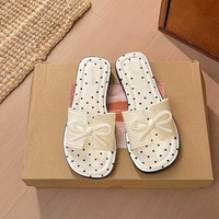 Sandales à enfiler pour femmes, style doux, motif à pois, avec nœud raffiné, plusieurs couleurs, pour usage quotidien et vacances, OEM ODM Vente en gros