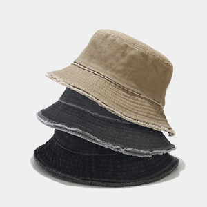 Chapeau Bob en Jean Personnalisé pour Femme à Large Bord avec Logo Brodé pour le Ski, les Fêtes et l'Usage Quotidien - Product Image 4