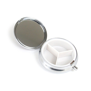 Ensemble porte-pilules rond en métal portable et cendrier de poche porte-clés, souvenir de Benidorm, boîte à comprimés à 3 compartiments, cadeau de voyage pour fumeur - Product Image 6