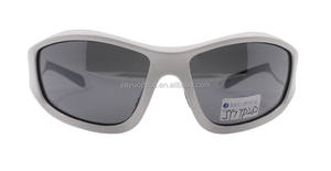 เลนส์โพลีคาร์บอเนตที่ดีที่สุด 100% ป้องกันรังสียูวีเอ / UVB การบิดเบือนความชัดเจนฟรีแว่นตาป้องกันความปลอดภัย Sandards แบบ Ballistic สําหรับดวงตา - Product Image 3