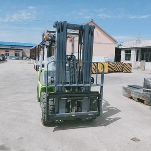 Gemaakt In Japan Gebruikt Nieuw Type Fd20 Fd25 Fd30 <span class=keywords><strong>3</strong></span> <span class=keywords><strong>Ton</strong></span> 2ton 2.5 <span class=keywords><strong>Ton</strong></span> Diesel Heftruck Te Koop - Product Image 3