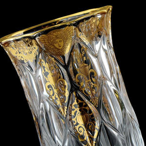 Boheemse luxe gouden decal bloemenvaas met kristallen glazen voet voor bruiloft of huisdecoratie, geschikt voor verjaardagstafel. - Product Image 6